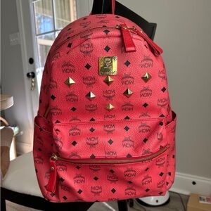 ❤️SOLD ❤️MCM visetos stark leather backpack bag in salmon red